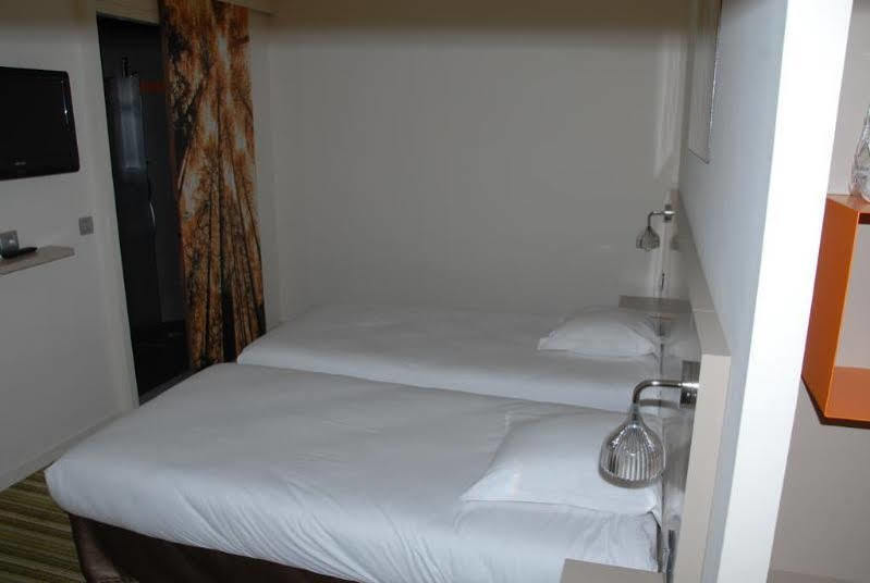 B&B HOTEL Marseille Centre La Timone Esterno foto